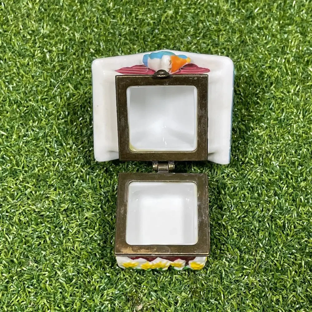 Midwest of Cannon Falls Birdhouse Shaped Ceramic Trinket Box